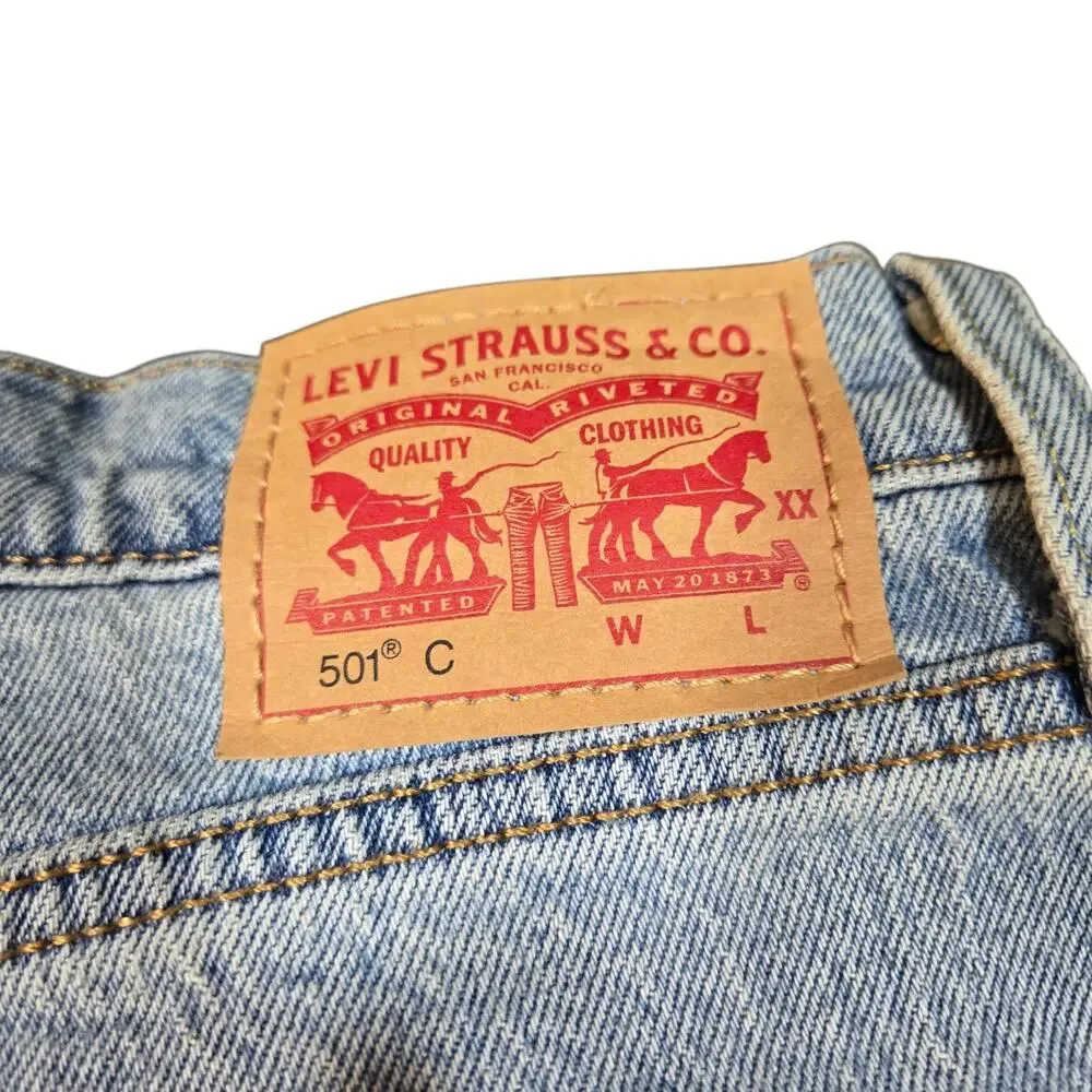 Levis 501 Curve Button Fly Distressed Denim Shorts Blue W32 High Rise Cut Offs
